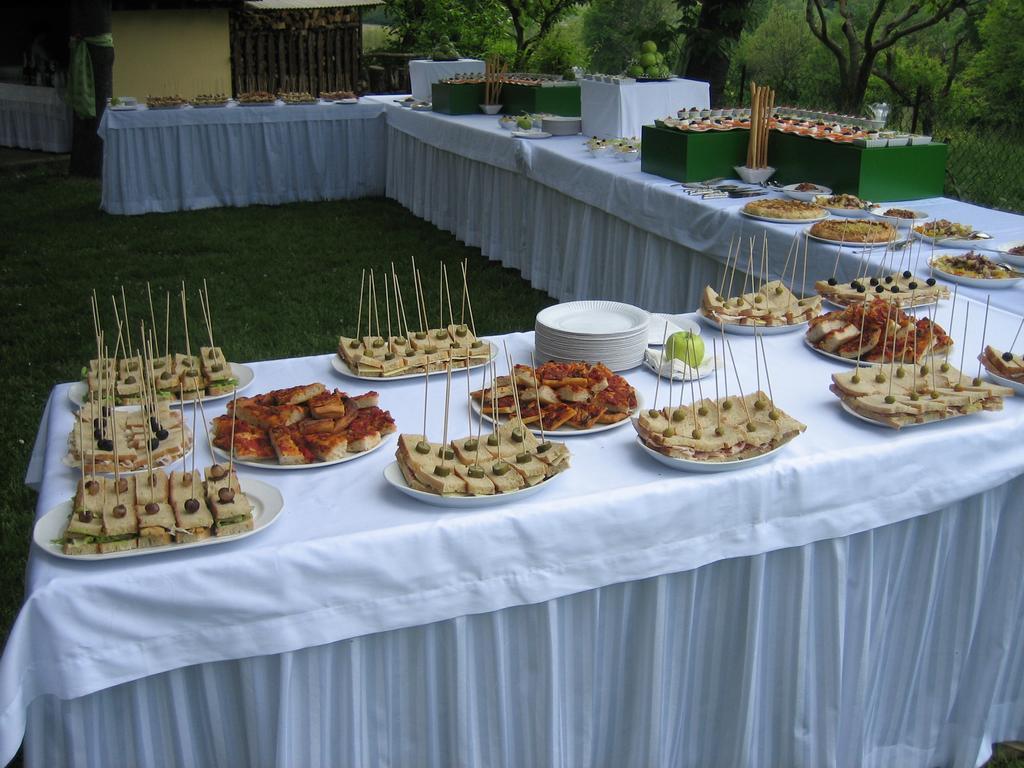 Agriturismo Ristorante Albachiara Villa Carpeneto Екстериор снимка