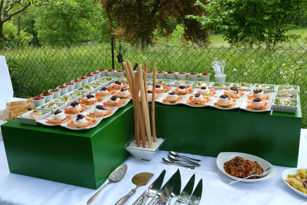 Agriturismo Ristorante Albachiara Villa Carpeneto Екстериор снимка